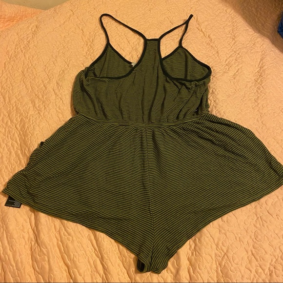 Silence + Noise Romper - Picture 2 of 3